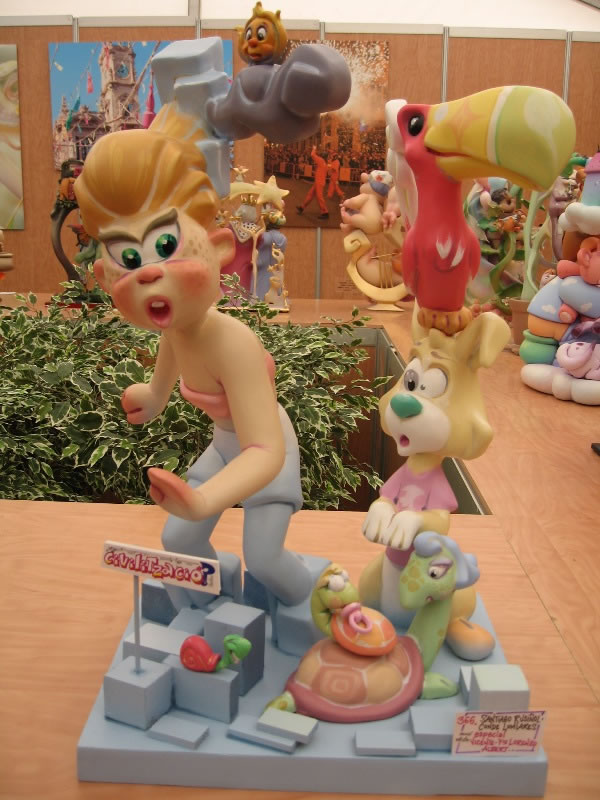 Totfalles: Santiago Rusiñol-Conde Lumiares